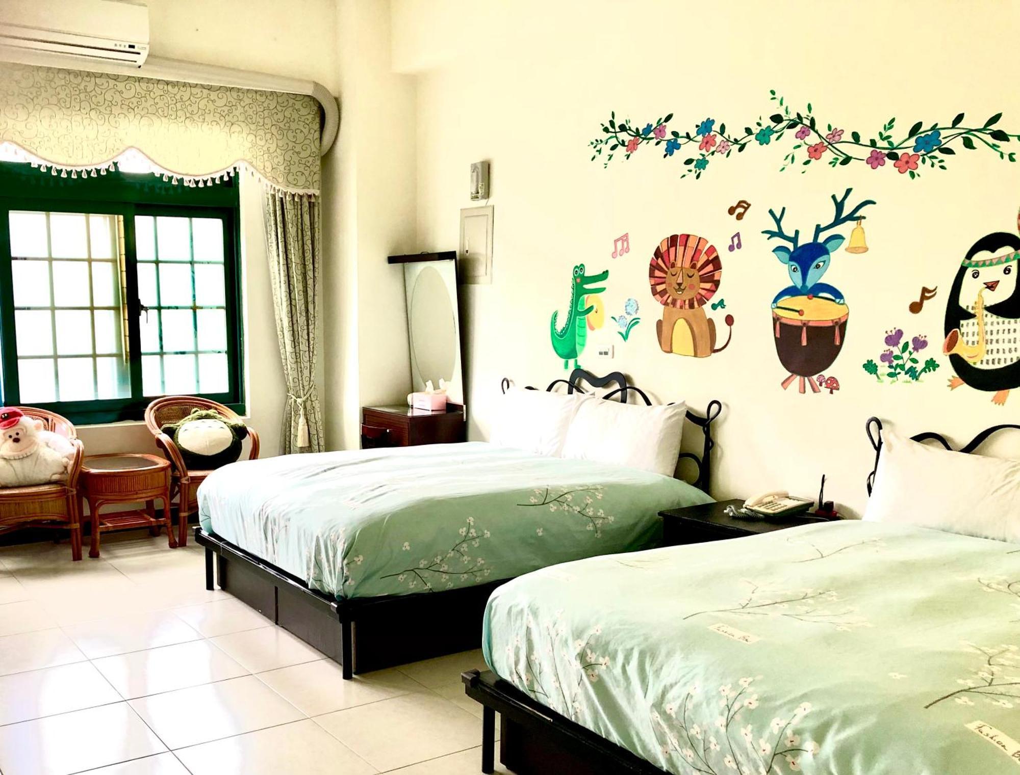 مدينة هوالين Green Window Homestay綠窗小築天安居民宿 المظهر الخارجي الصورة