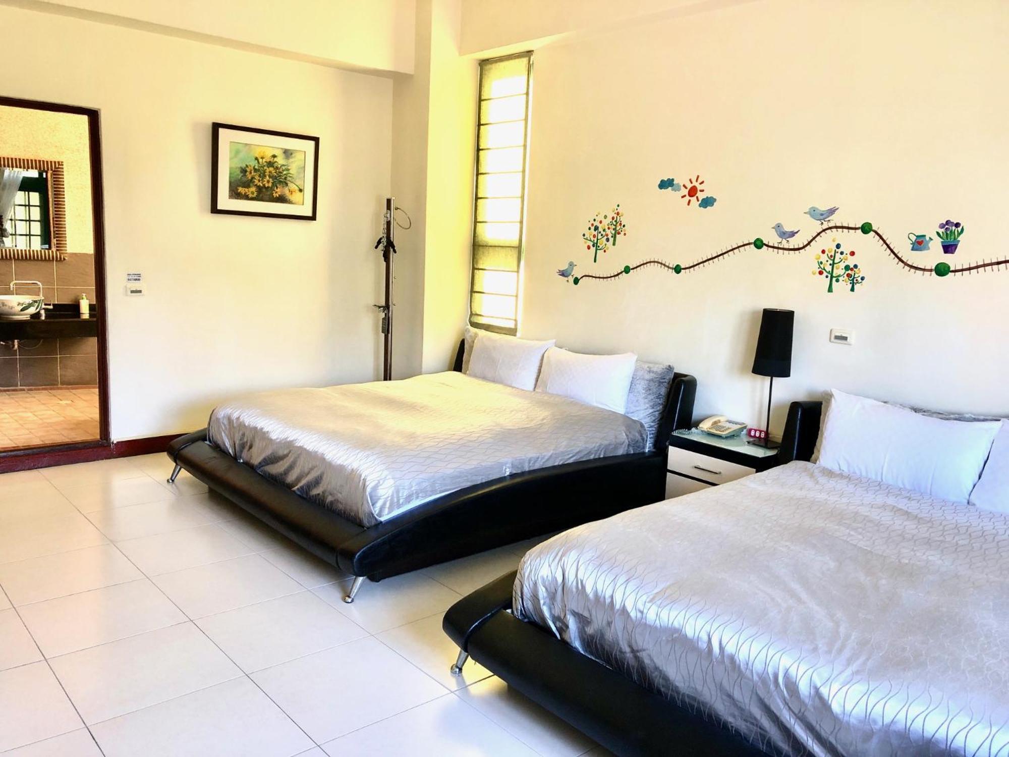 مدينة هوالين Green Window Homestay綠窗小築天安居民宿 المظهر الخارجي الصورة