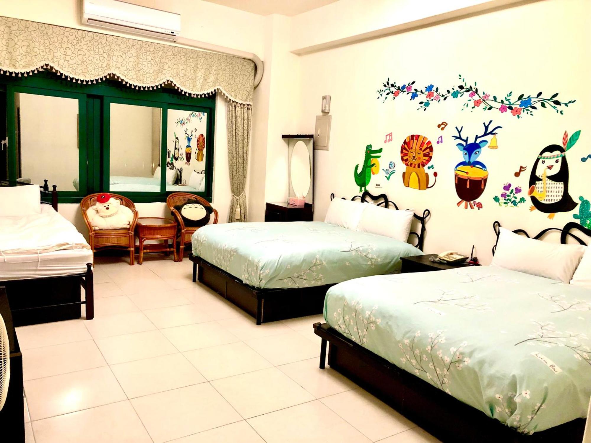 مدينة هوالين Green Window Homestay綠窗小築天安居民宿 المظهر الخارجي الصورة